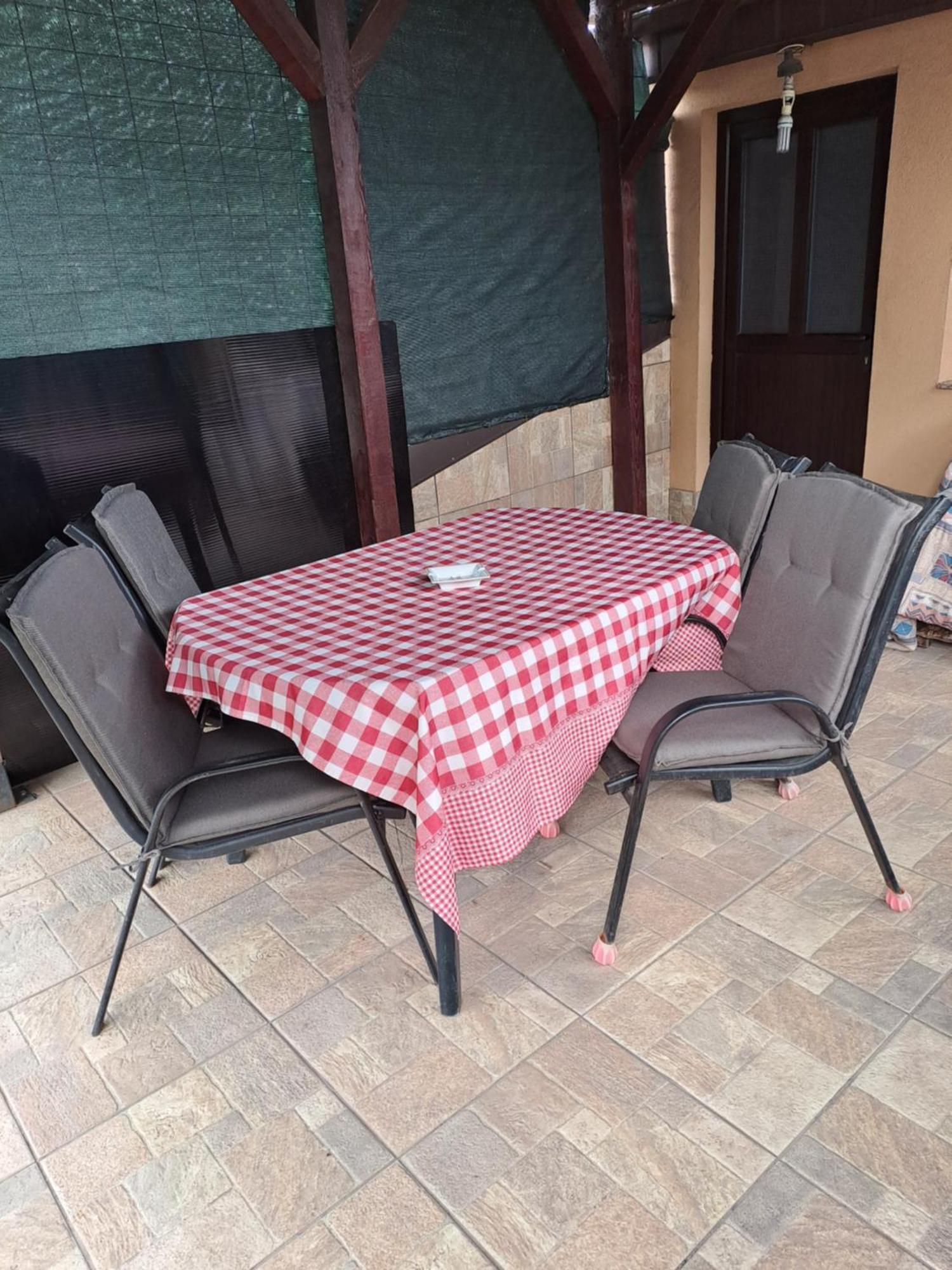 Ferienwohnung Casa Rusu Galaţi Exterior foto